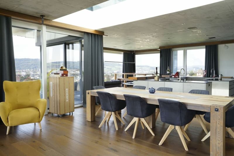 Casa a terrazza unica con piscina, vista panoramica, e comfort abitativo elevato (5)