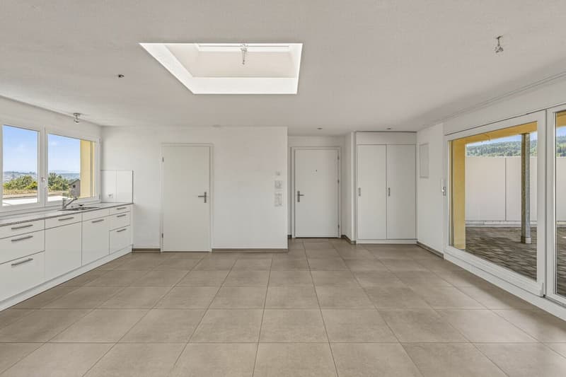 Appartamento attico luminoso e tranquillo con vista e privacy (3)