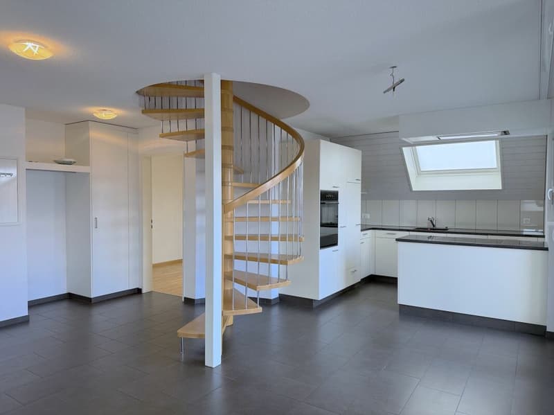 MAISONETTEWOHNUNG - ZENTRAL UND NAHE BAHNHOF (3)