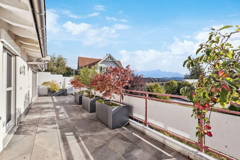 Oasis en attique avec vue sur le Säntis - Vue panoramique, confort de vie et calme (9)