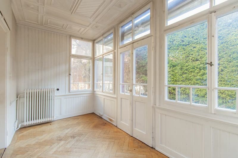 Villa de ville élégante de 15,5 pièces dans un emplacement de parc préféré (10)