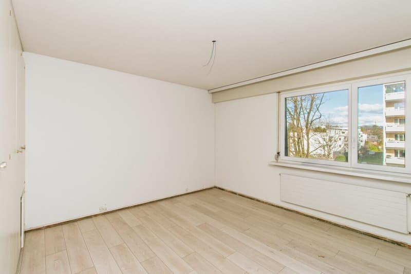 Peaceful living with a far-reaching view, winter garden & smart home (5)