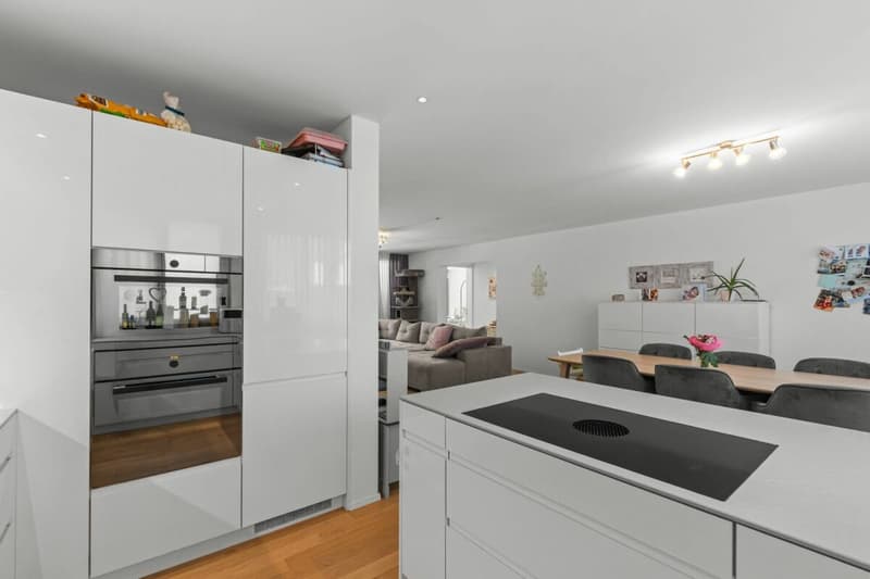 Appartement de plain-pied moderne 4,5 pièces - Vie centrale dans un emplacement très demandé (7)