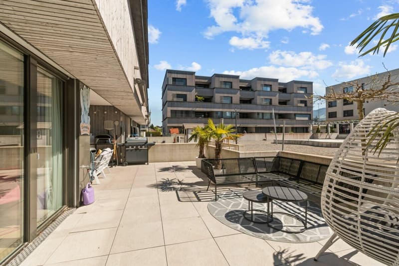 Appartement de plain-pied moderne 4,5 pièces - Vie centrale dans un emplacement très demandé (4)