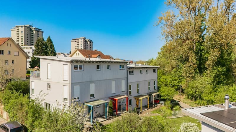 Wonderful Space: 5.5-Room Semi-Detached House near the Lake (4)