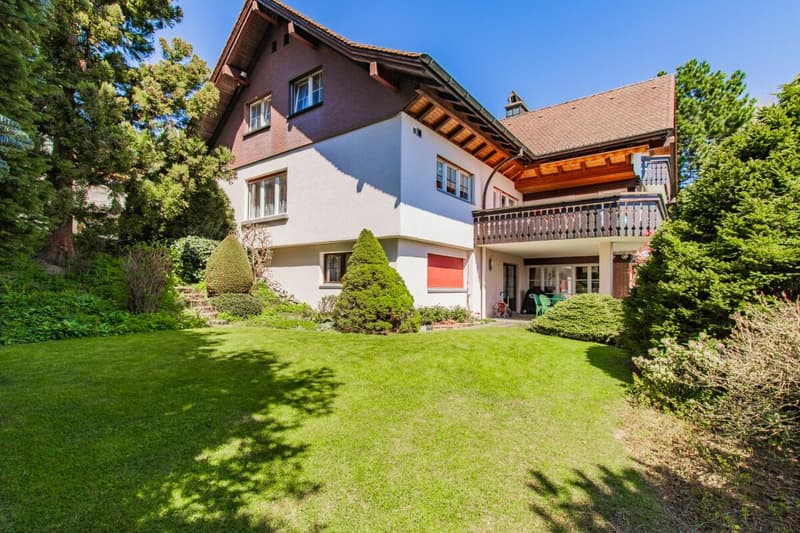 7.5-room country house villa in a prime location with a great view (5)