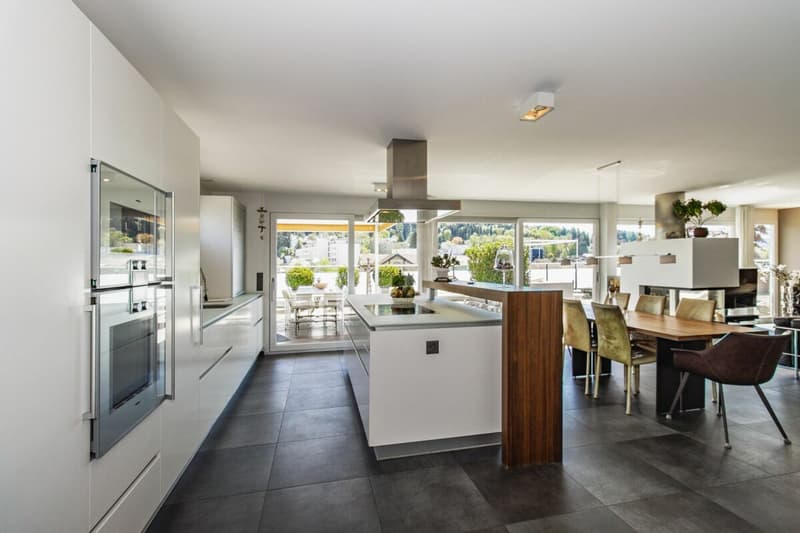 Modern 6.5-room terraced house with a far-reaching view and a spacious outdoor area (11)