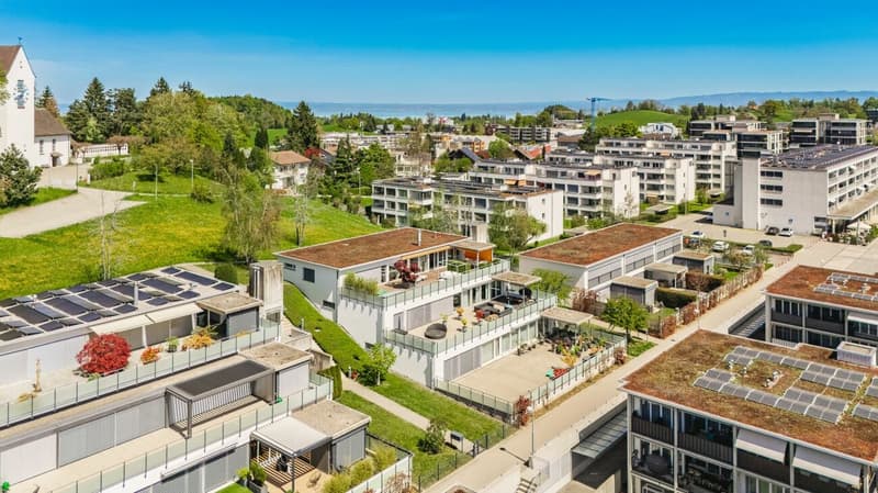 Modern 6.5-room terraced house with a far-reaching view and a spacious outdoor area (5)