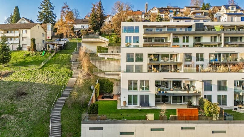 Premium garden apartment with huge outdoor area and panoramic view (3)