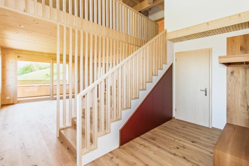 HAUFEN 871 - 5.5-Zimmer Maisonette-Wohnung mit traumhafter Seesicht (15)