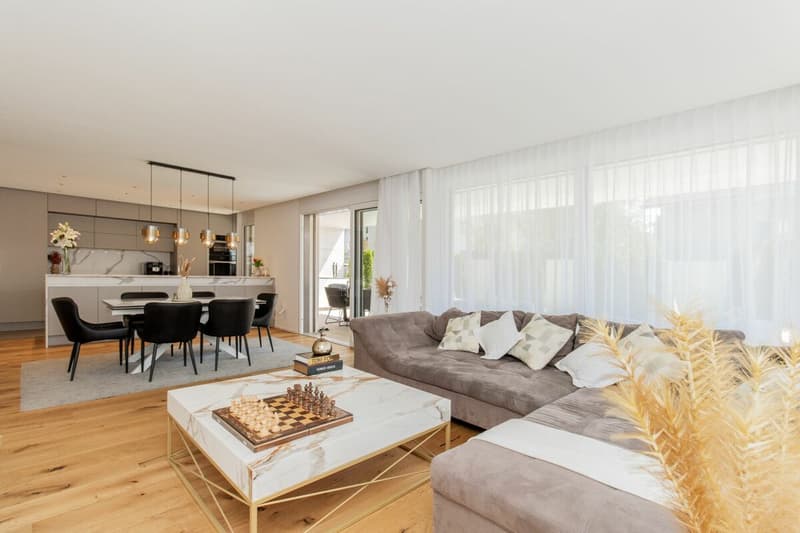 Maison unifamiliale de luxe avec construction de haute qualité et piscine extérieure (10)