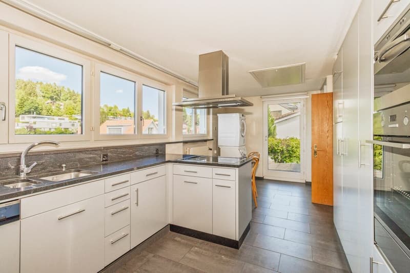 Rare Opportunity - Premium Location with Development Potential (13)
