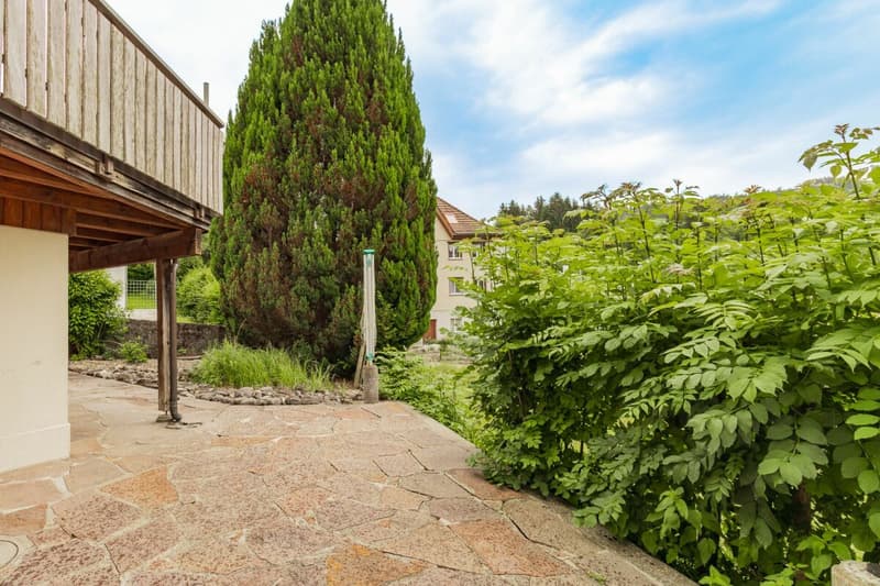 Spacious 6.5-room single-family house with versatile space offer (12)