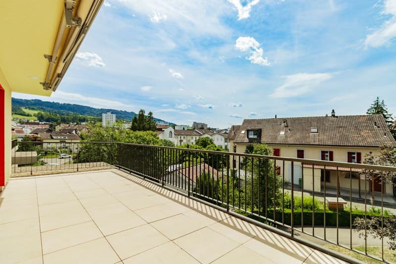 Appartement d'attique moderne dans un quartier résidentiel préféré (12)