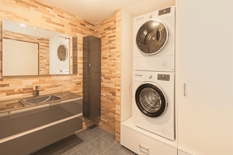 5.5-Zimmer-Maisonettewohnung mit sonnigem Balkon und moderner Ausstattung (6)