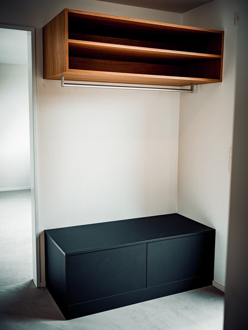 Exklusives 5.5-Zimmer-Einfamilienhaus mit hochwertigem Eigentumsstandard und grosszügigem Garten (15)