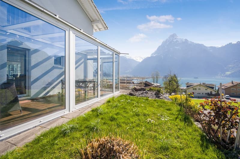 Paradise Single-Family Home with Panoramic View (11)