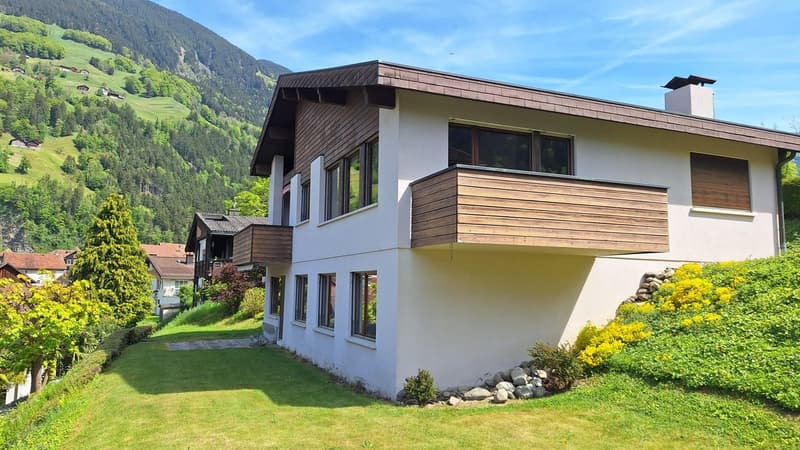 Casa unifamiliare con vista da sogno e dintorni (4)