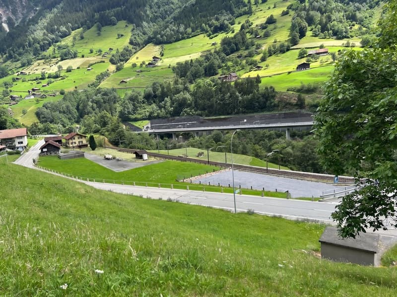 Bauland mit toller Bergsicht (1)