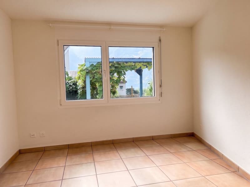 Idyllische Gartenwohnung mit Seesicht (8)