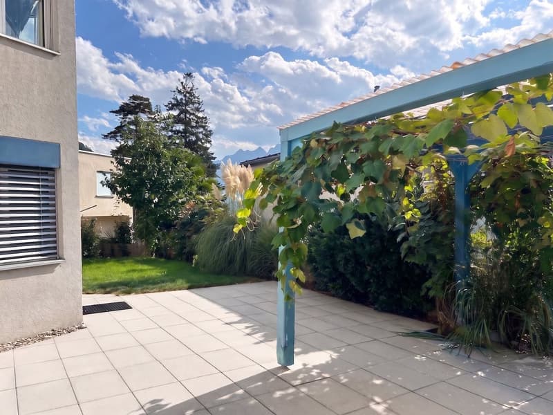 Idyllische Gartenwohnung mit Seesicht (3)