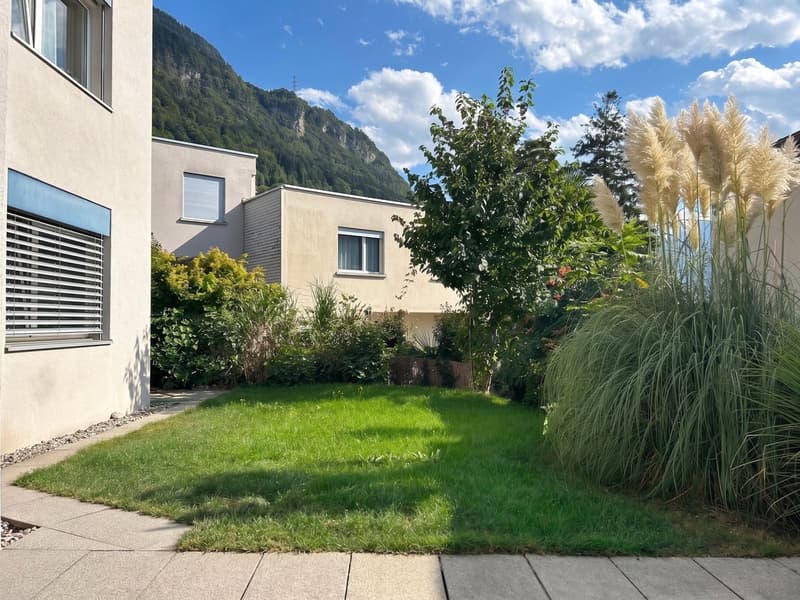 Idyllische Gartenwohnung mit Seesicht (9)