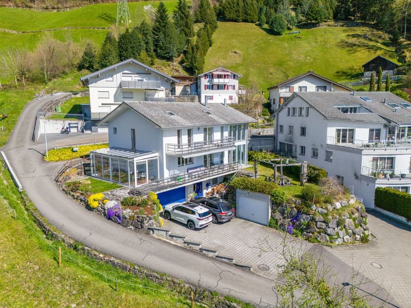 Einfamilienhaus-Paradies mit Panoramaaussicht (1)