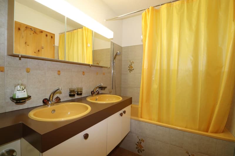 Appartamento di 3 locali e mezzo con balcone (9)