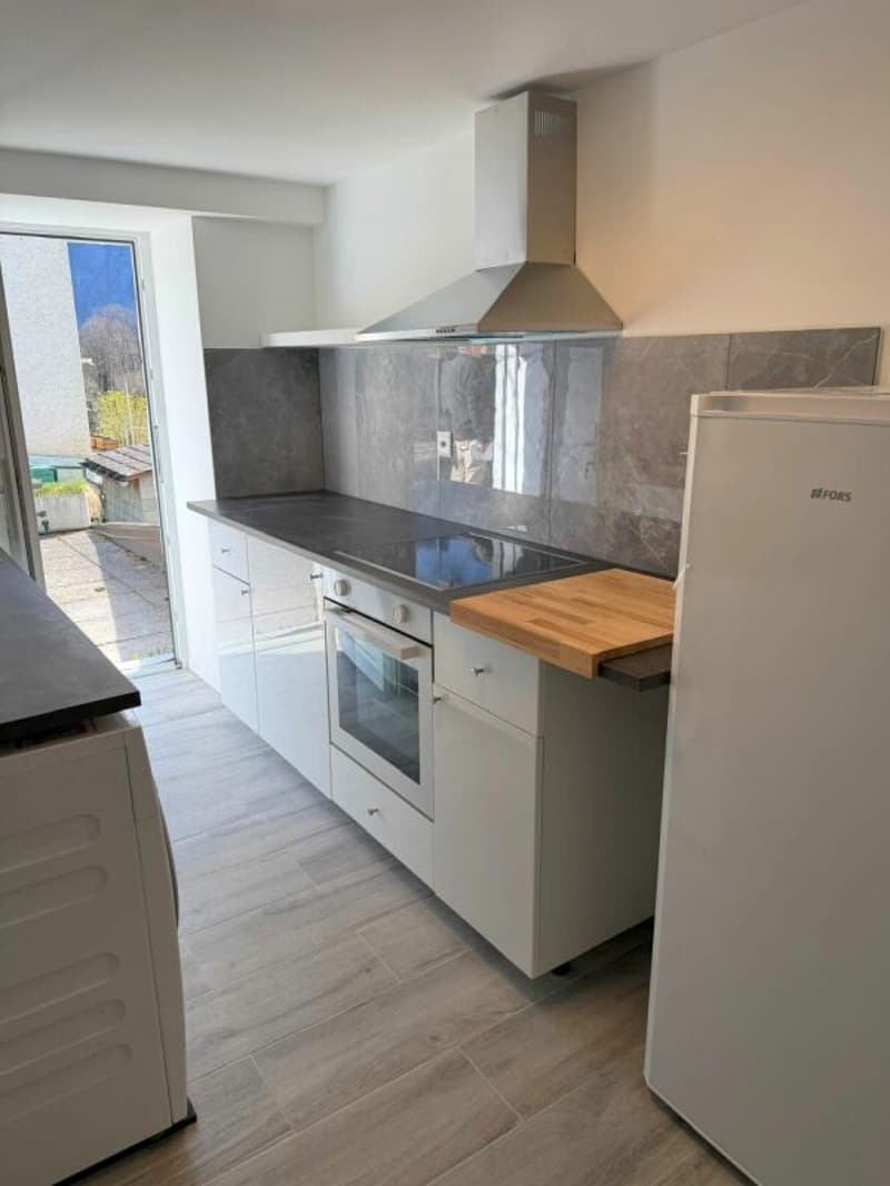 4-Bedroom Semi-Detached House with In-Law Apartment (14)