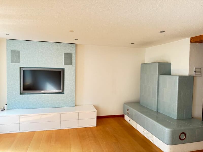 7.5 Zimmer Reihenhaus mit besonderem Flair (4)