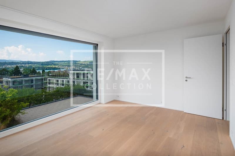 Maisonnette attique exclusive avec vue sur le lac sur la Côte d'Or (5)