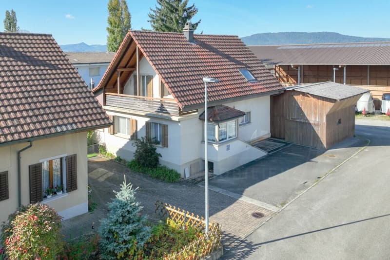VENDU - Maison unifamiliale avec grand grenier à Schafisheim - objet idéal pour investisseurs et artisans (2)
