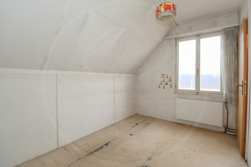 VENDU - Maison unifamiliale avec grand grenier à Schafisheim - objet idéal pour investisseurs et artisans (7)
