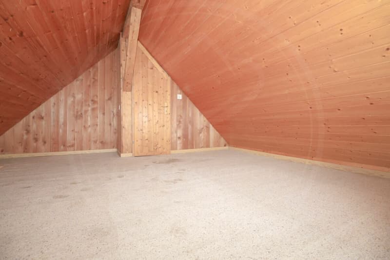 VENDU - Maison unifamiliale avec grand grenier à Schafisheim - objet idéal pour investisseurs et artisans (11)