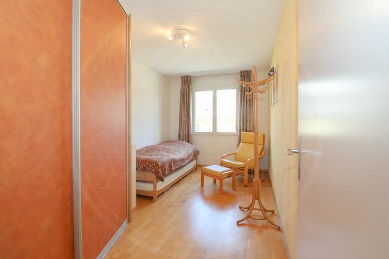 RESERVED: Between City & Nature: 5.5-Room Apartment near Baden & Zurich (11)