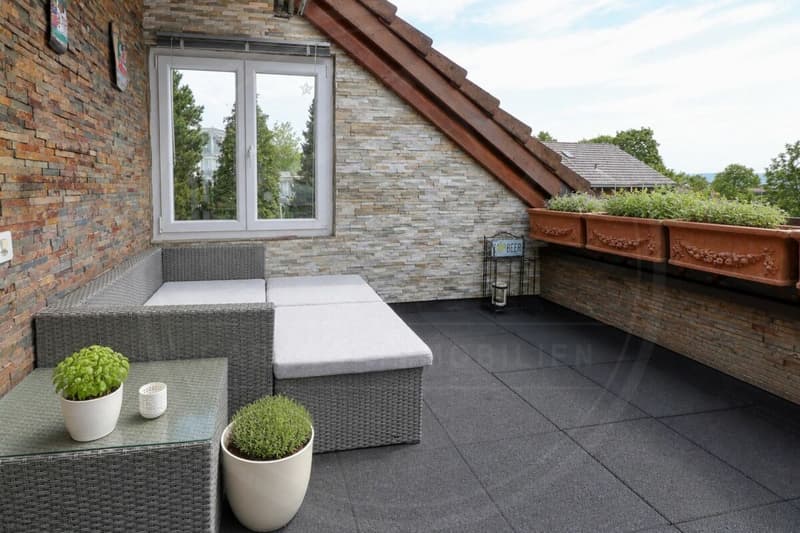 4.5-room maisonette apartment with special living character Oberrohrdorf for sale (5)