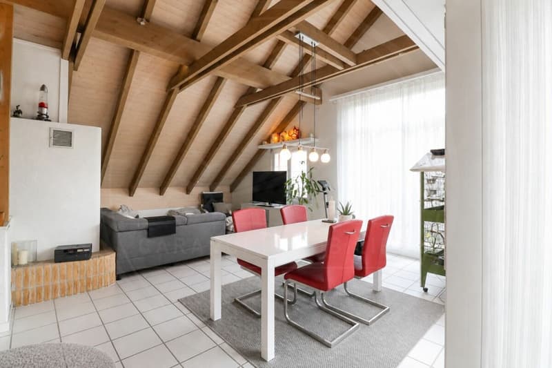 4.5-room maisonette apartment with special living character Oberrohrdorf for sale (3)