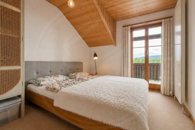 Casa a schiera di 4½ locali ben mantenuta con charme a Stein AG (8)