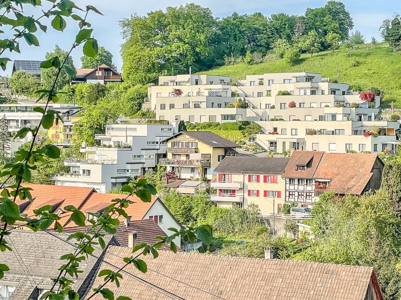 Casa unifamiliare con vista panoramica e potenziale in posizione ideale (11)