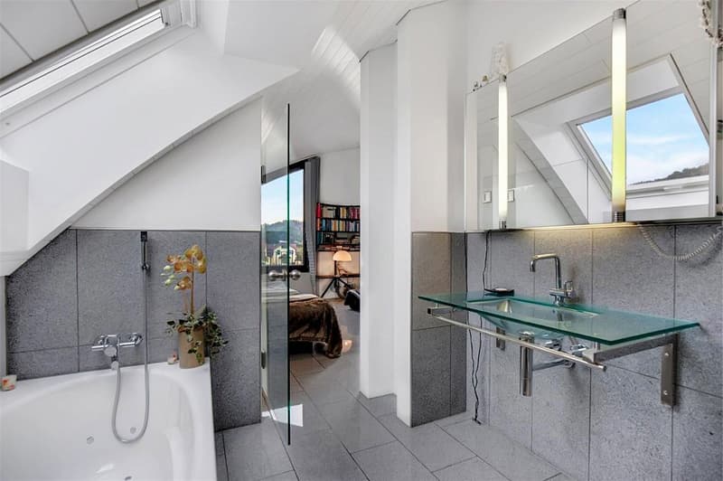 Appartamento attico esclusivo 3.5 - 5.5 locali 246 m² NWF, 4 terrazze, in centro, garage doppio, ascensore, vista (6)