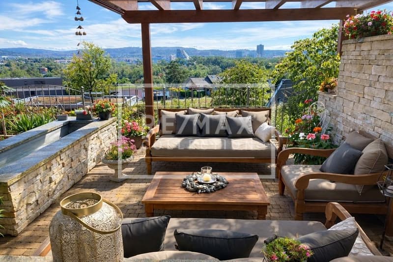 Casa di campagna 6.5++ vani, 210 m² di spazio abitativo, giardino a terrazza, piscina, pergola, 760 m² di terreno, vista panoramica (7)