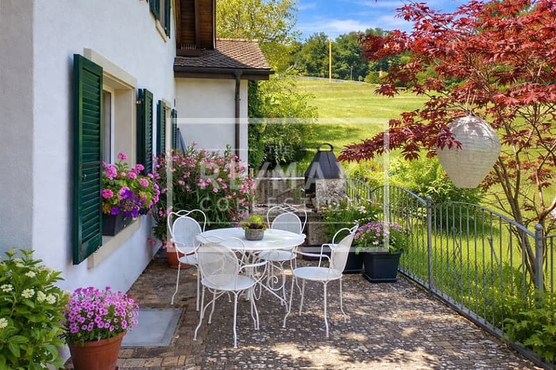 Casa di campagna 6.5++ vani, 210 m² di spazio abitativo, giardino a terrazza, piscina, pergola, 760 m² di terreno, vista panoramica (4)