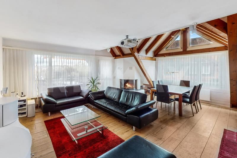 Maisonnette en mansarde de 4,5 pièces, NWF 135 m², 2 balcons avec vue, 3 WC, 2 places de parking en garage, 2 caves, près de l'hôpital (7)