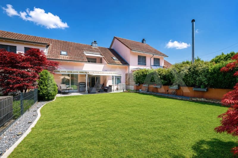 Spacious 6.5-room semi-detached house in an idyllic forest edge location (7)