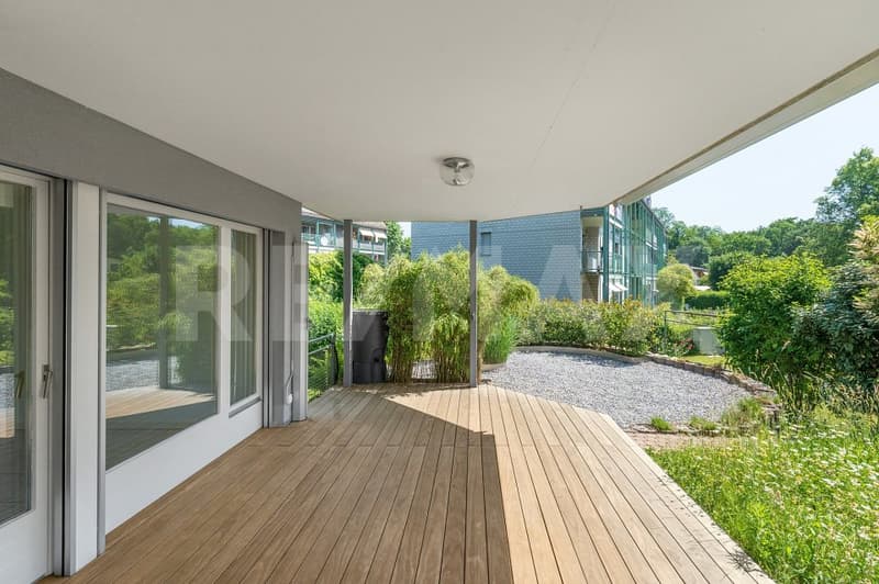Appartement de jardin moderne 4.5 pièces avec grand jardin, salle de loisirs séparée et 2 places de parking souterraines à Niedergösgen (6)