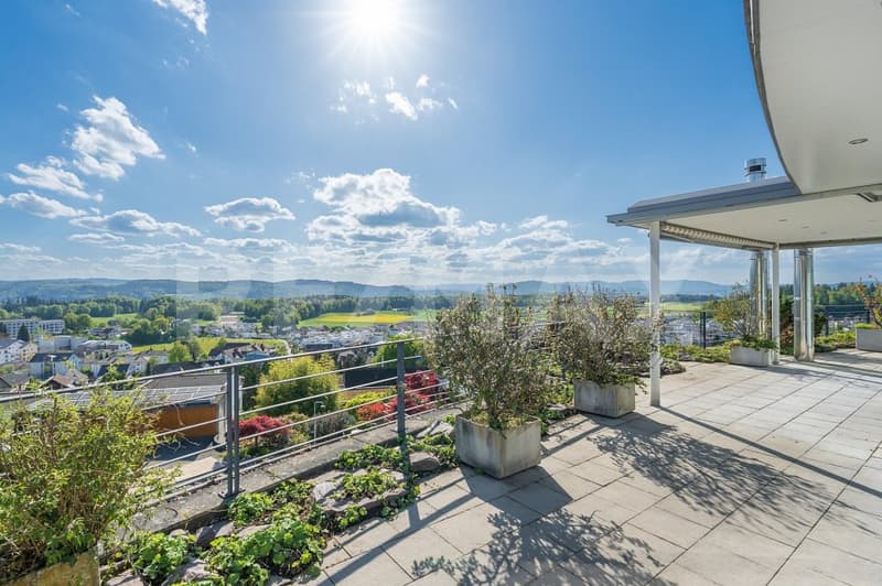 Above Blue Niederrohrdorf - 4.5-room attic terrace apartment with 180 panoramic views & 200 m² living space (1)