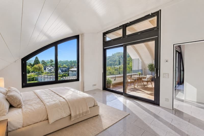 Exclusive 3.5 - 5.5 room attic penthouse 246 m² NWF, 4 terraces, in the center, 3 double garages, lift, (9)