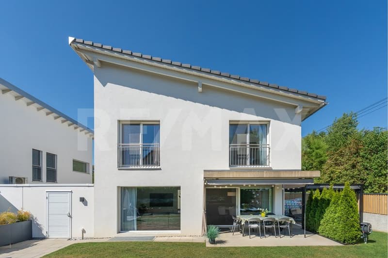 Stiloso. Moderno. Unico. La tua nuova casa a Hirschthal (12)