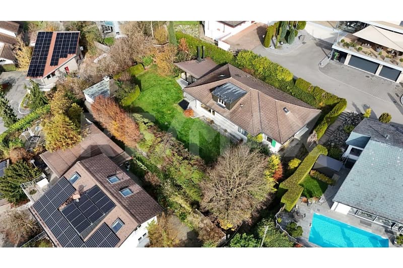 Bauland, 1'343 m², Bauzone W2A, Villen-Hanglage, unverbaubare Weitsicht, nahe A1 und Aarau (4)