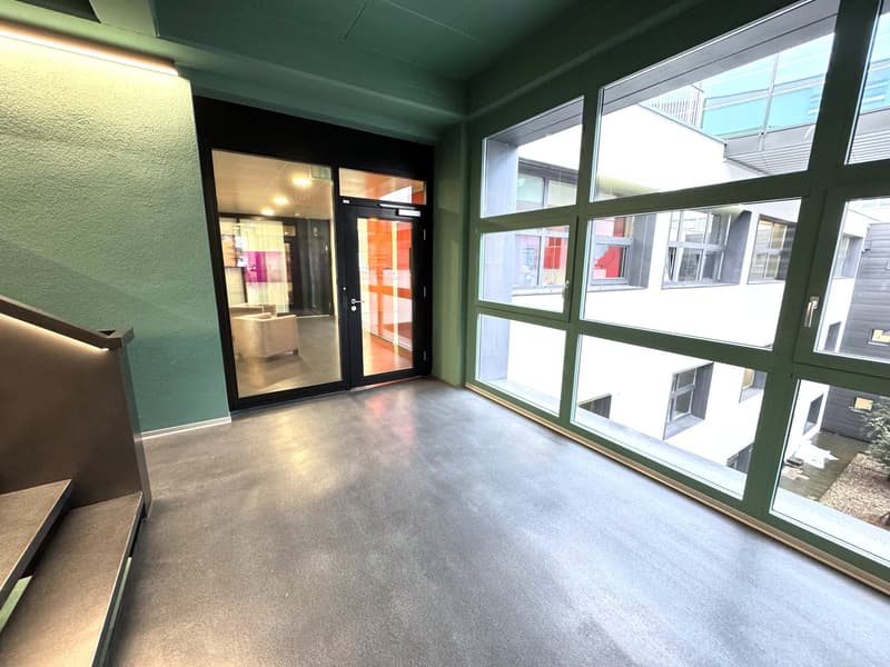 DAMMPARK: Vollausgebaute Bürofläche beim Bahnhof Frick (20)